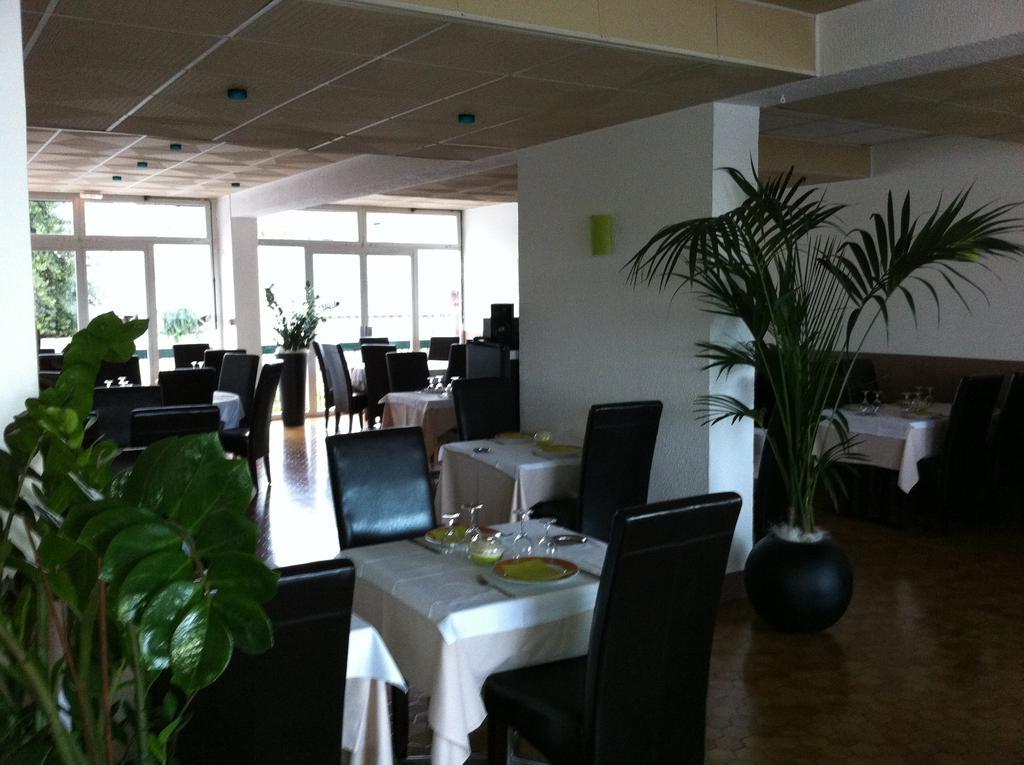 Hotel Les Ondines Châteauneuf-sur-Sarthe Zewnętrze zdjęcie